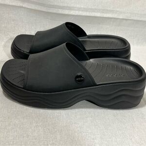 CROCS Platform Slides Women’s Size 8 Comfort Recovery Slip Ons Pool Vacation
